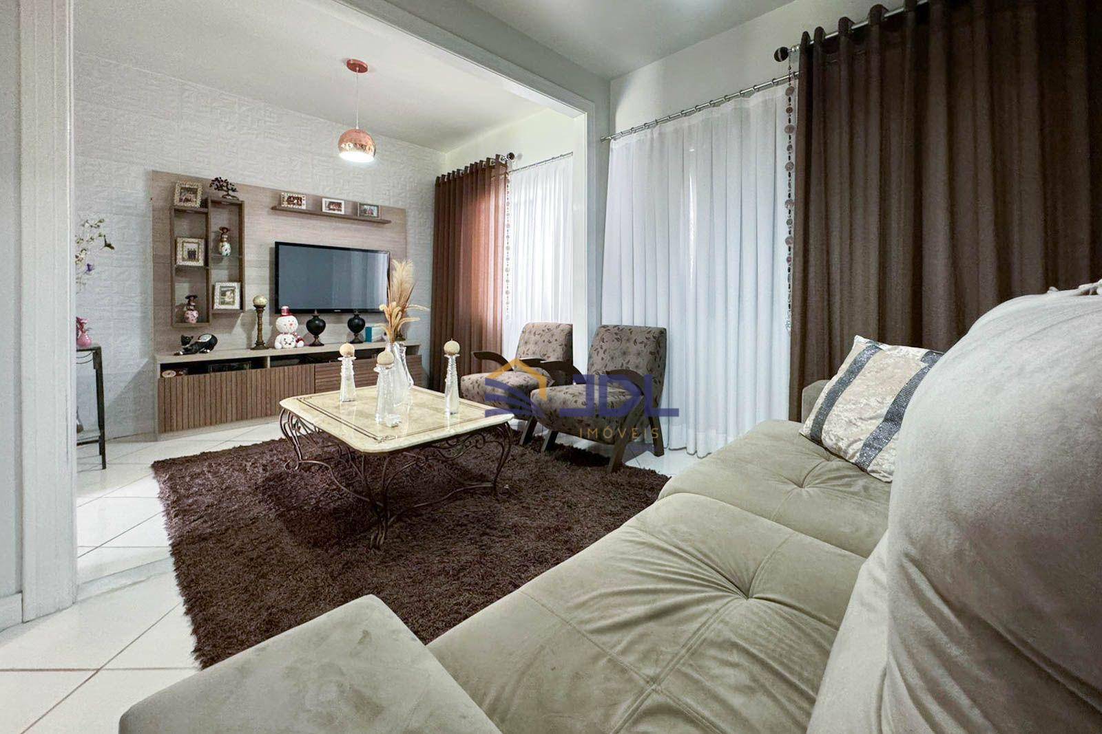 Casa à venda com 4 quartos, 210m² - Foto 26