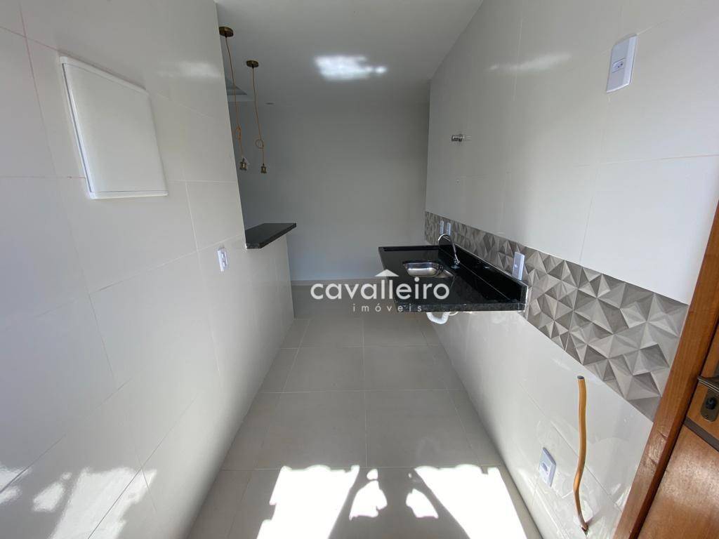 Casa à venda com 2 quartos, 60m² - Foto 10