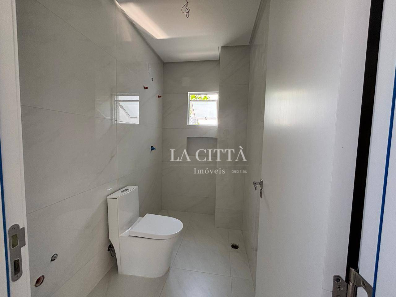 Casa à venda com 3 quartos, 142m² - Foto 17