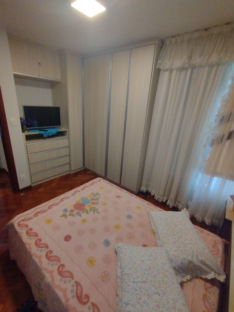 Apartamento à venda com 3 quartos, 127m² - Foto 11