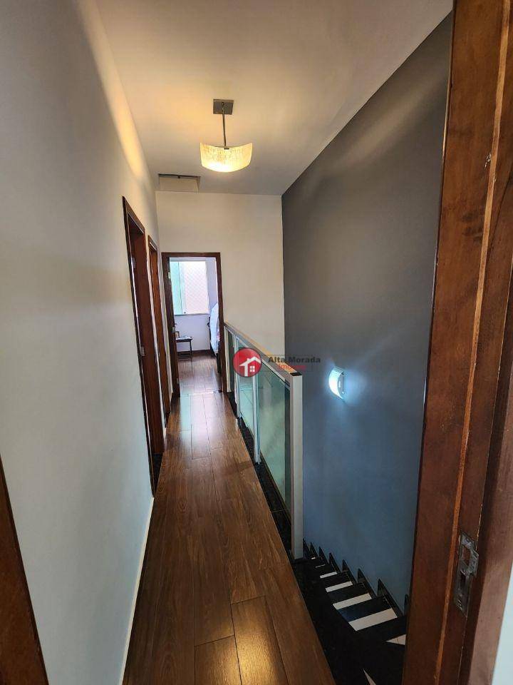 Casa à venda com 3 quartos, 140m² - Foto 13