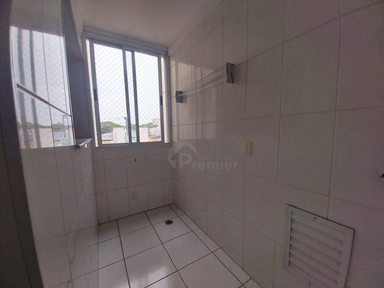 Apartamento para alugar com 3 quartos, 101m² - Foto 7