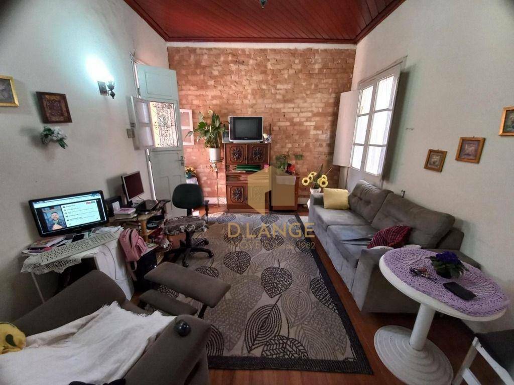 Casa à venda com 2 quartos, 54m² - Foto 3