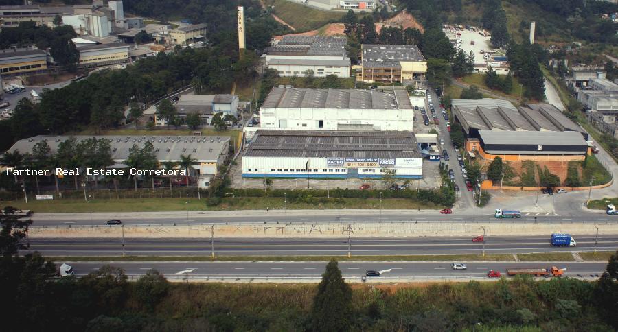 Depósito-Galpão-Armazém para alugar, 3120m² - Foto 1