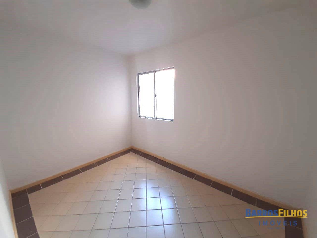 Apartamento para alugar com 3 quartos, 59m² - Foto 4