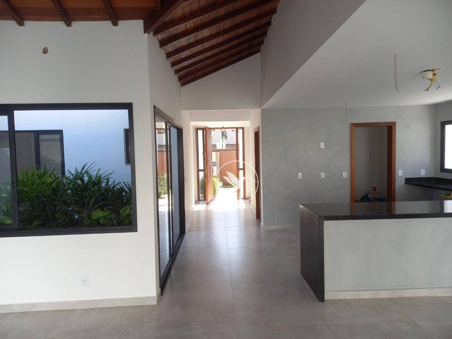 Casa à venda com 4 quartos, 299m² - Foto 10