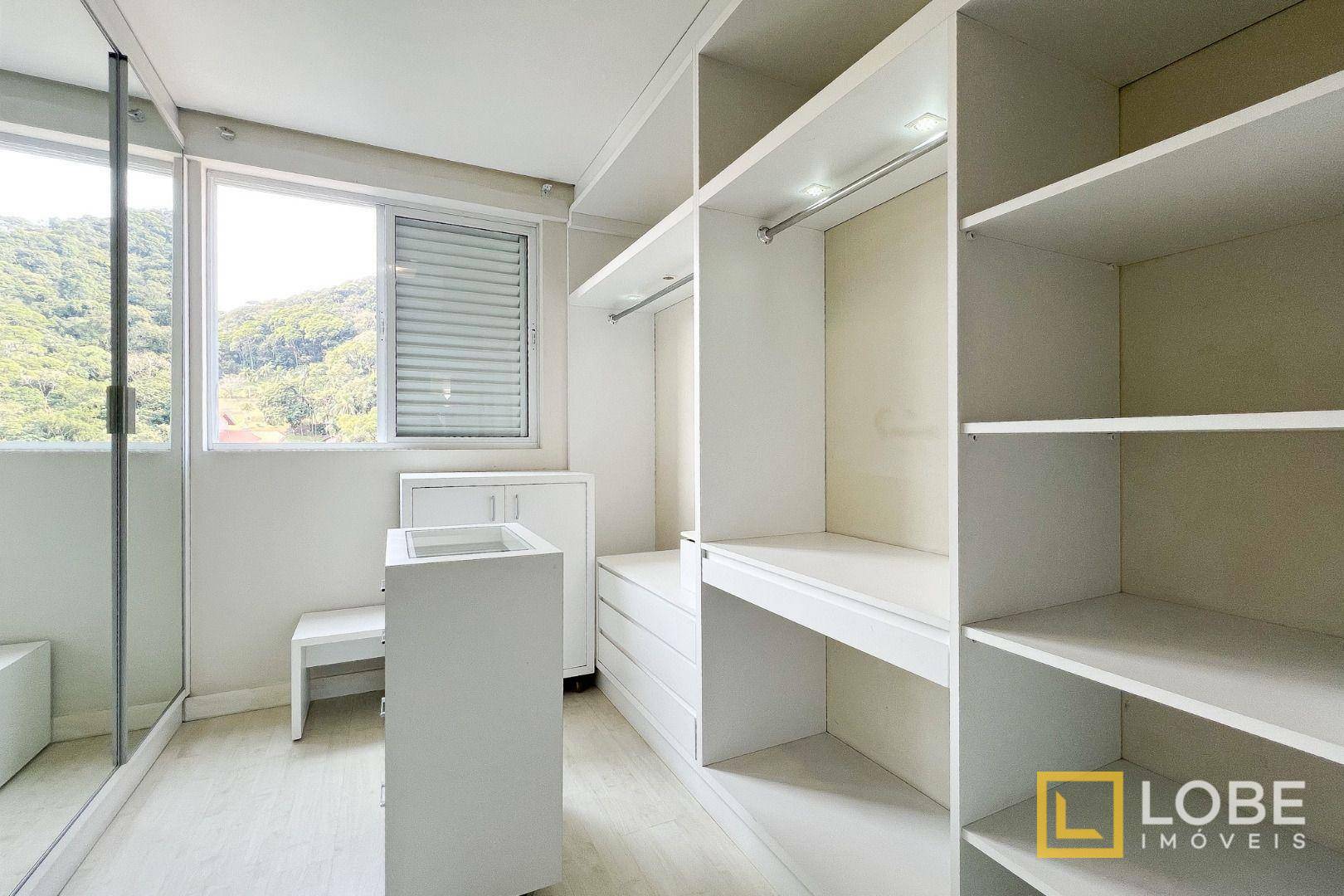 Apartamento à venda com 3 quartos, 110m² - Foto 15