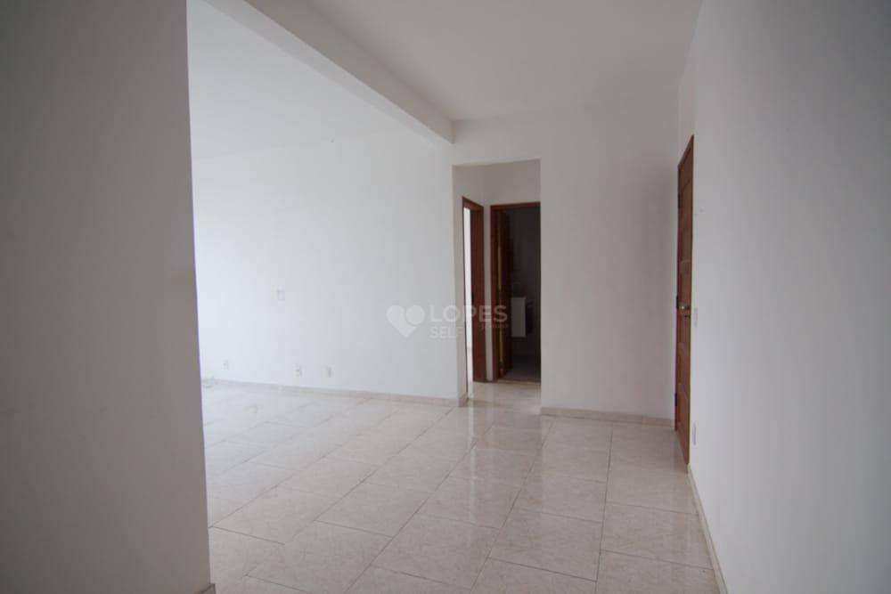 Apartamento à venda com 1 quarto, 67m² - Foto 4