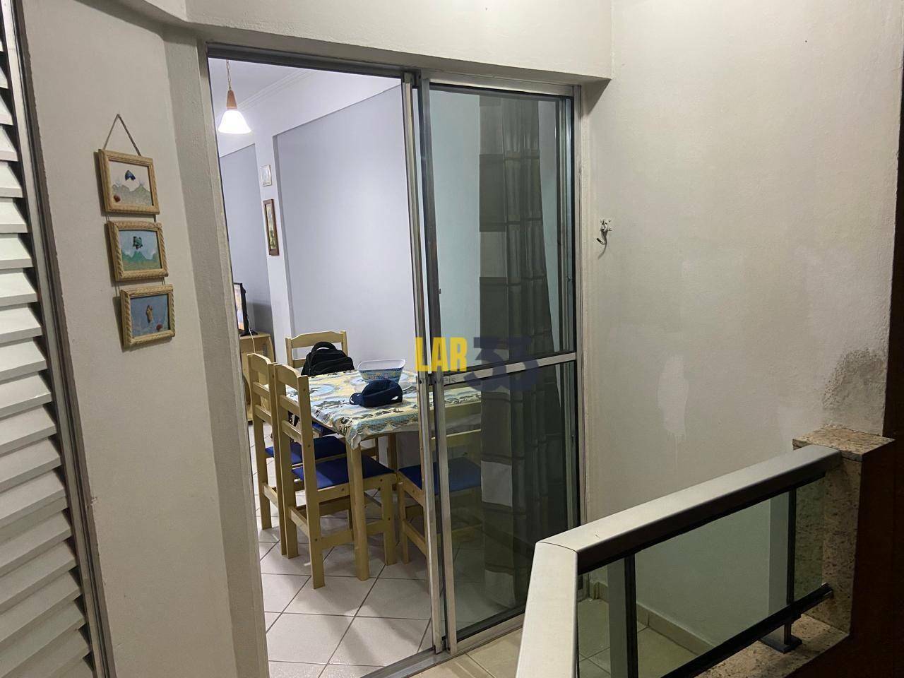 Apartamento à venda com 2 quartos, 53m² - Foto 2