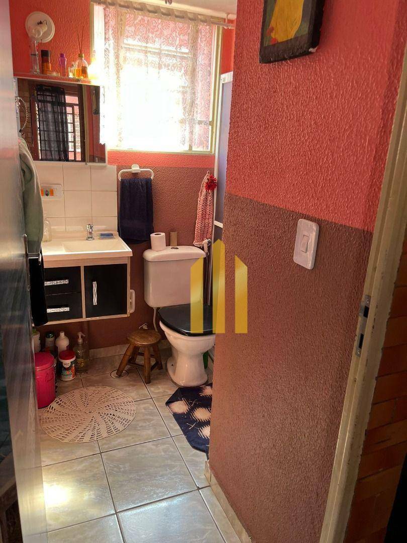 Apartamento à venda com 2 quartos, 40m² - Foto 9