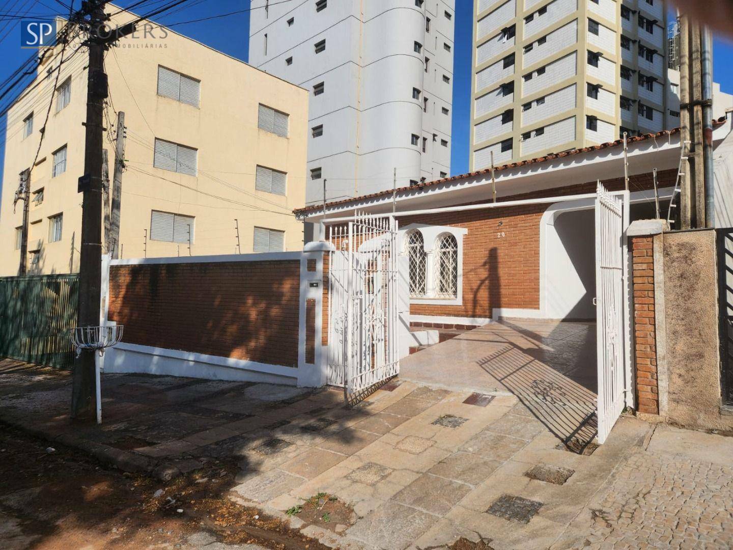 Casa à venda com 3 quartos, 168m² - Foto 1