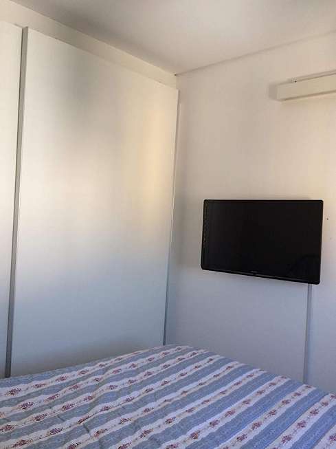 Apartamento à venda com 1 quarto, 40m² - Foto 2