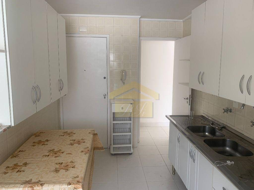 Apartamento à venda com 2 quartos, 68m² - Foto 6