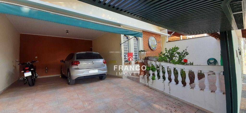 Casa, 3 quartos, 133 m² - Foto 2