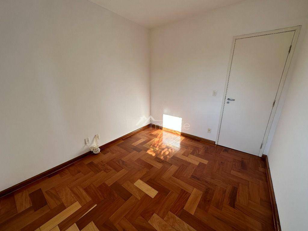 Apartamento à venda com 4 quartos, 133m² - Foto 11