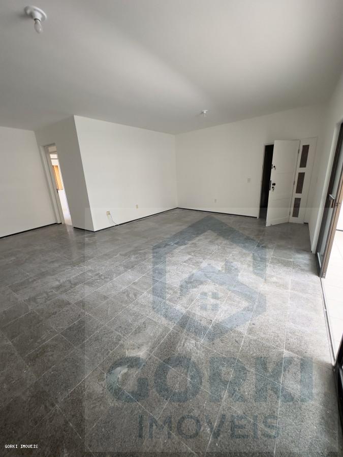 Apartamento à venda com 4 quartos, 158m² - Foto 10