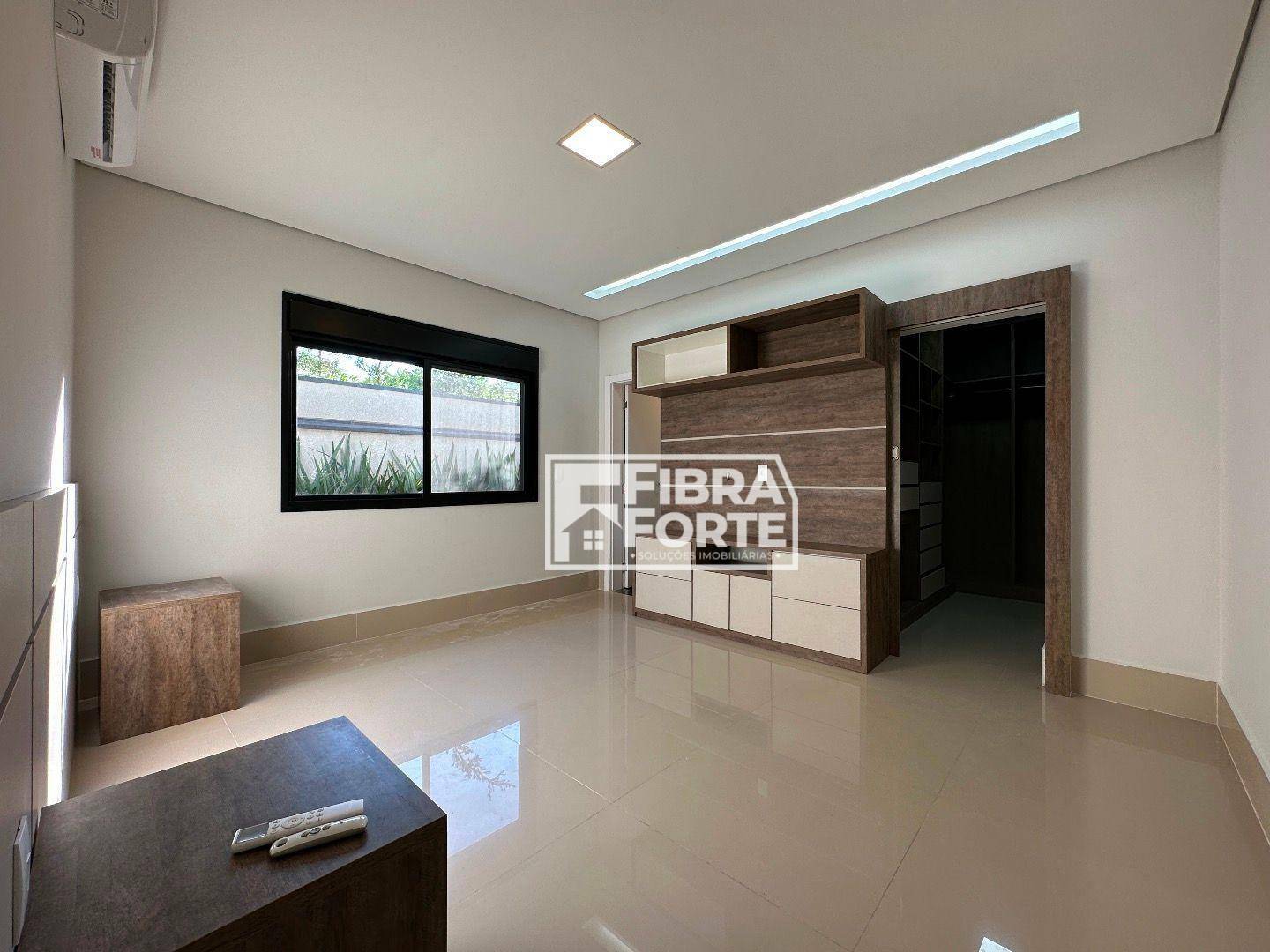 Casa à venda e aluguel com 4 quartos, 320m² - Foto 2