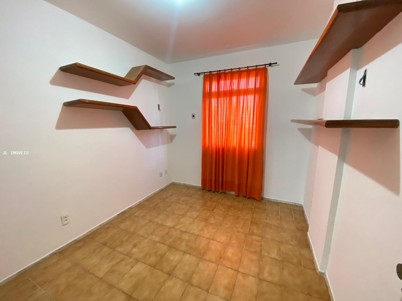 Apartamento para alugar com 3 quartos, 187m² - Foto 12