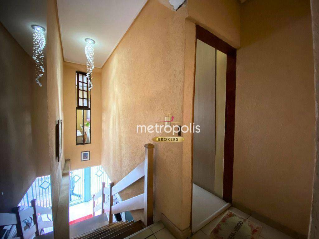 Sobrado à venda com 3 quartos, 340m² - Foto 24