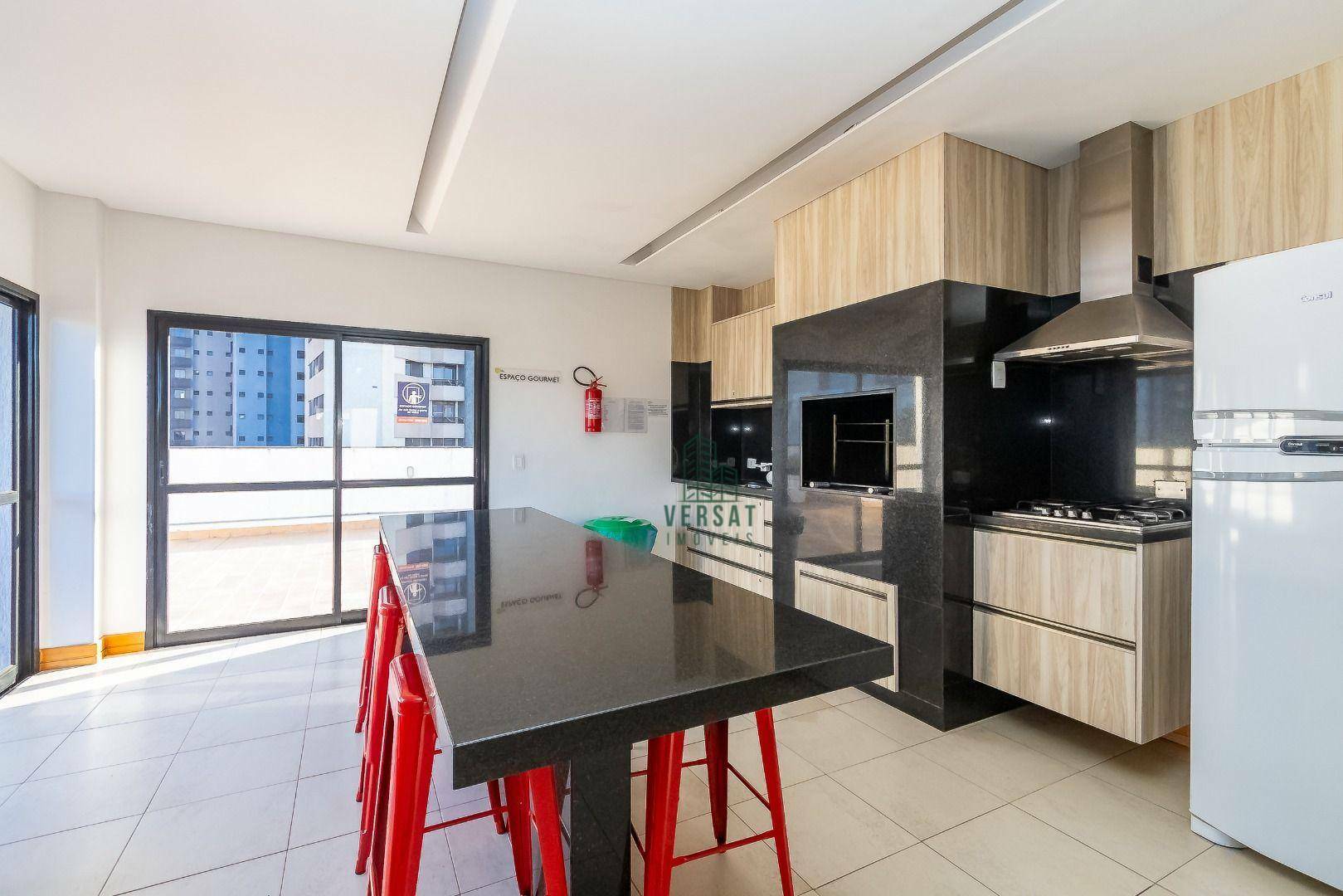 Apartamento à venda com 2 quartos, 64m² - Foto 19