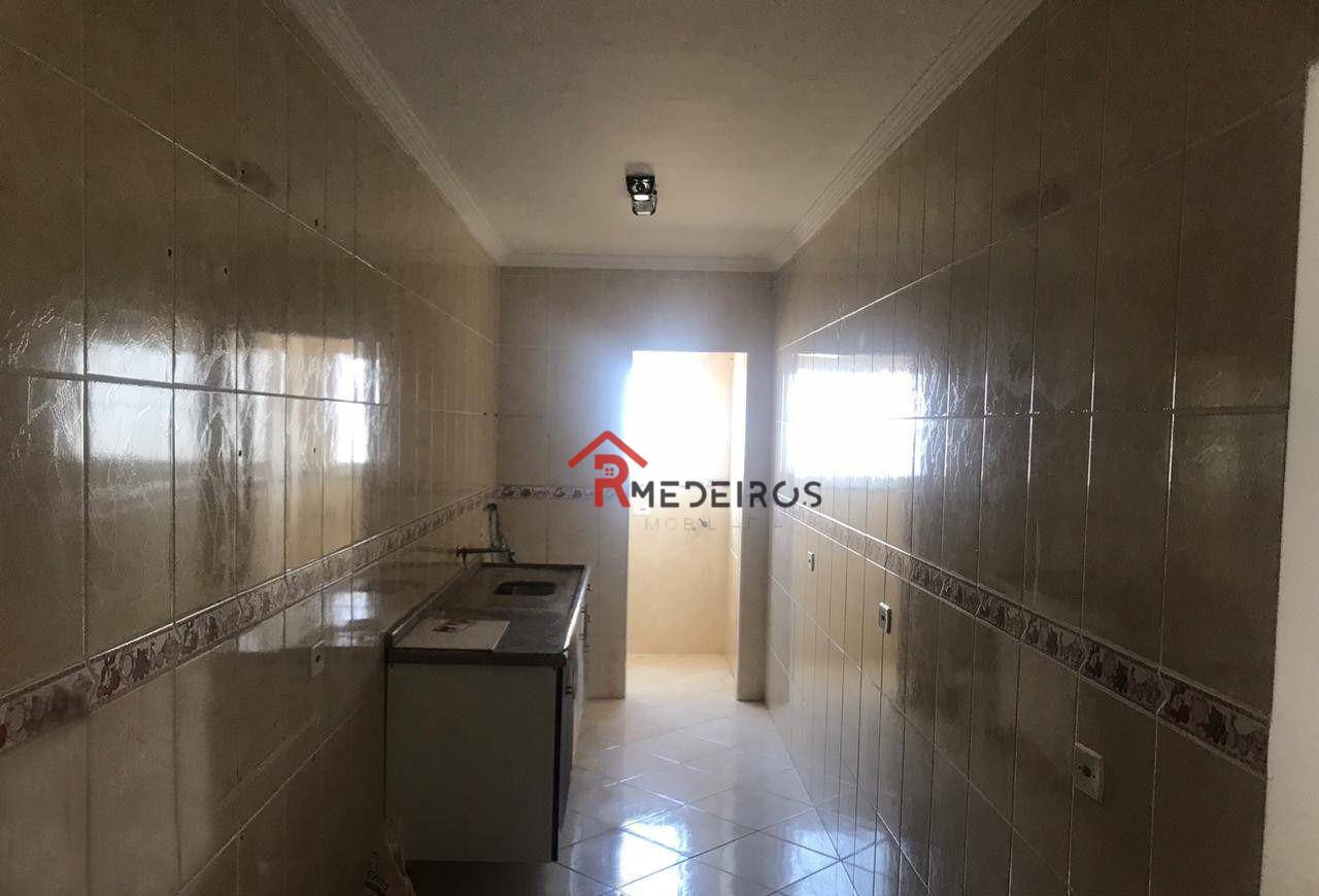 Apartamento à venda com 2 quartos, 76m² - Foto 14