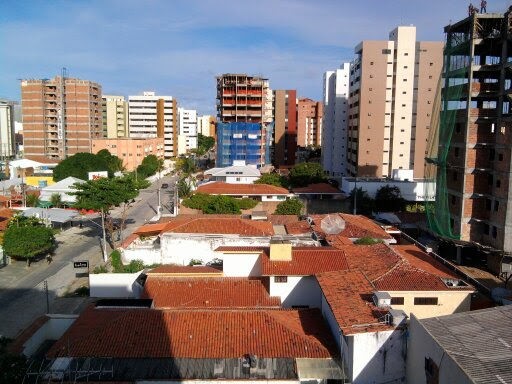 Apartamento à venda com 3 quartos, 85m² - Foto 2