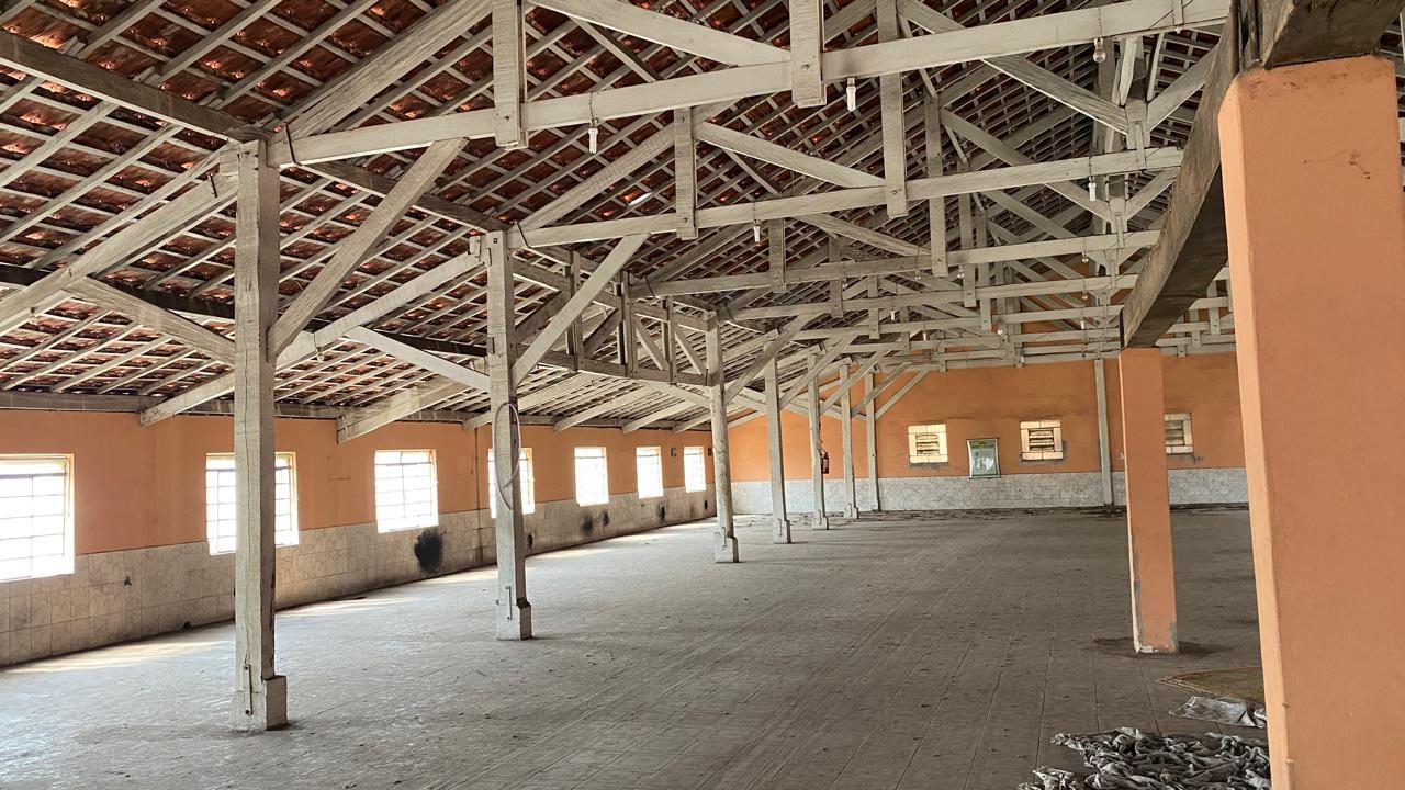 Depósito-Galpão-Armazém para alugar, 1800m² - Foto 8