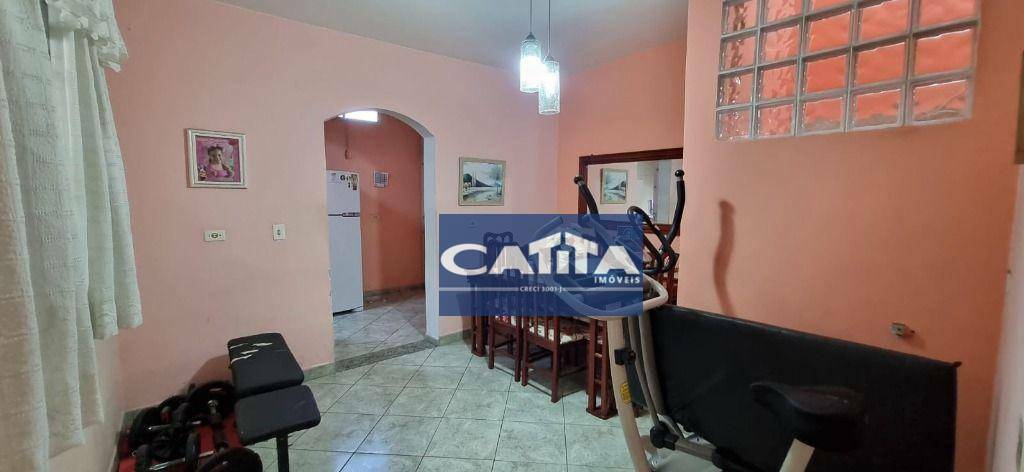 Casa à venda com 2 quartos, 150m² - Foto 13