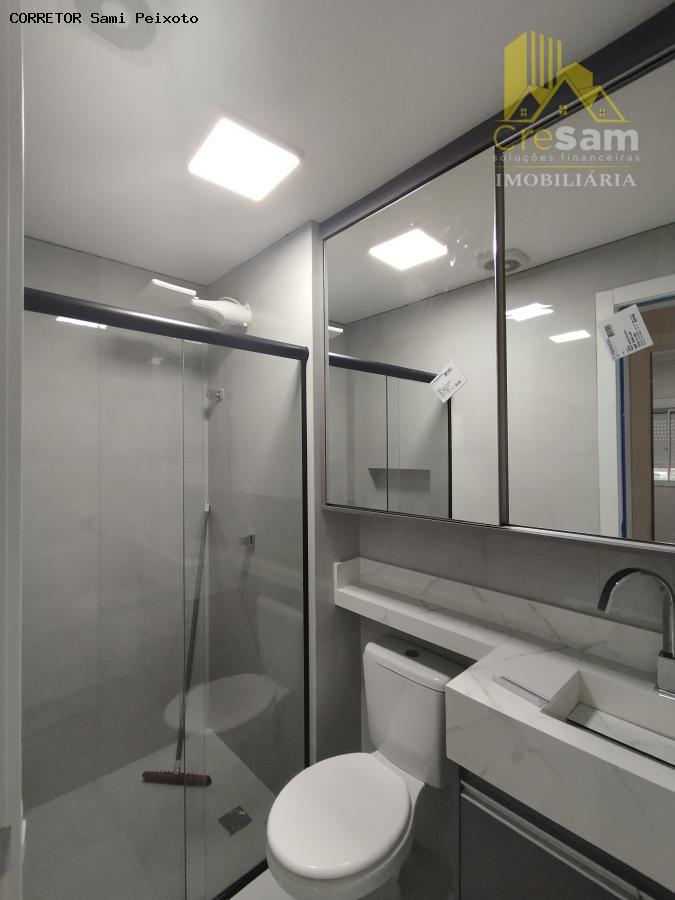 Apartamento para alugar com 2 quartos, 58m² - Foto 31