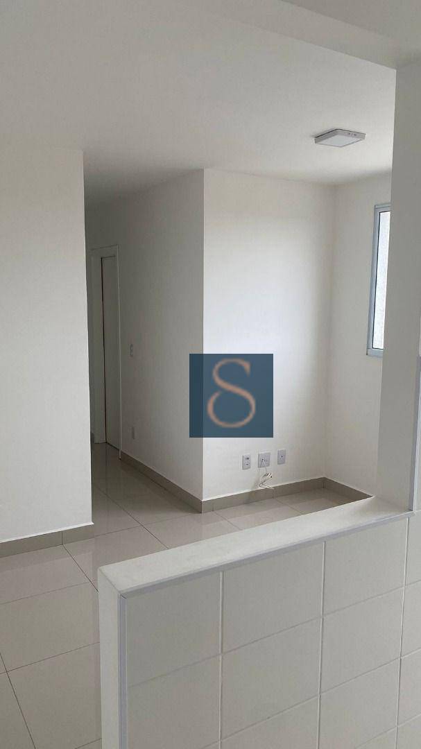 Apartamento à venda com 2 quartos, 44m² - Foto 2