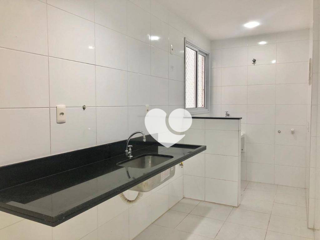 Apartamento à venda com 2 quartos, 70m² - Foto 7