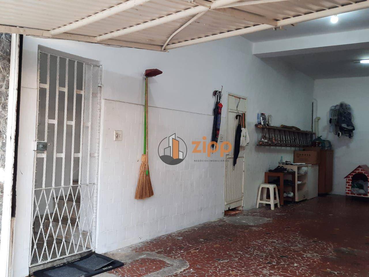 Sobrado à venda com 3 quartos, 200m² - Foto 84