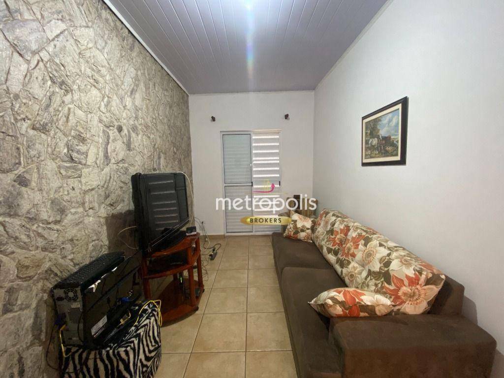 Sobrado para alugar com 3 quartos, 128m² - Foto 1