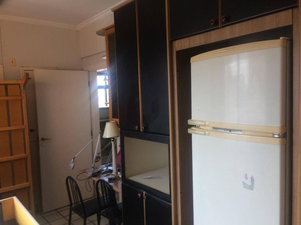 Apartamento à venda e aluguel com 4 quartos, 240m² - Foto 29