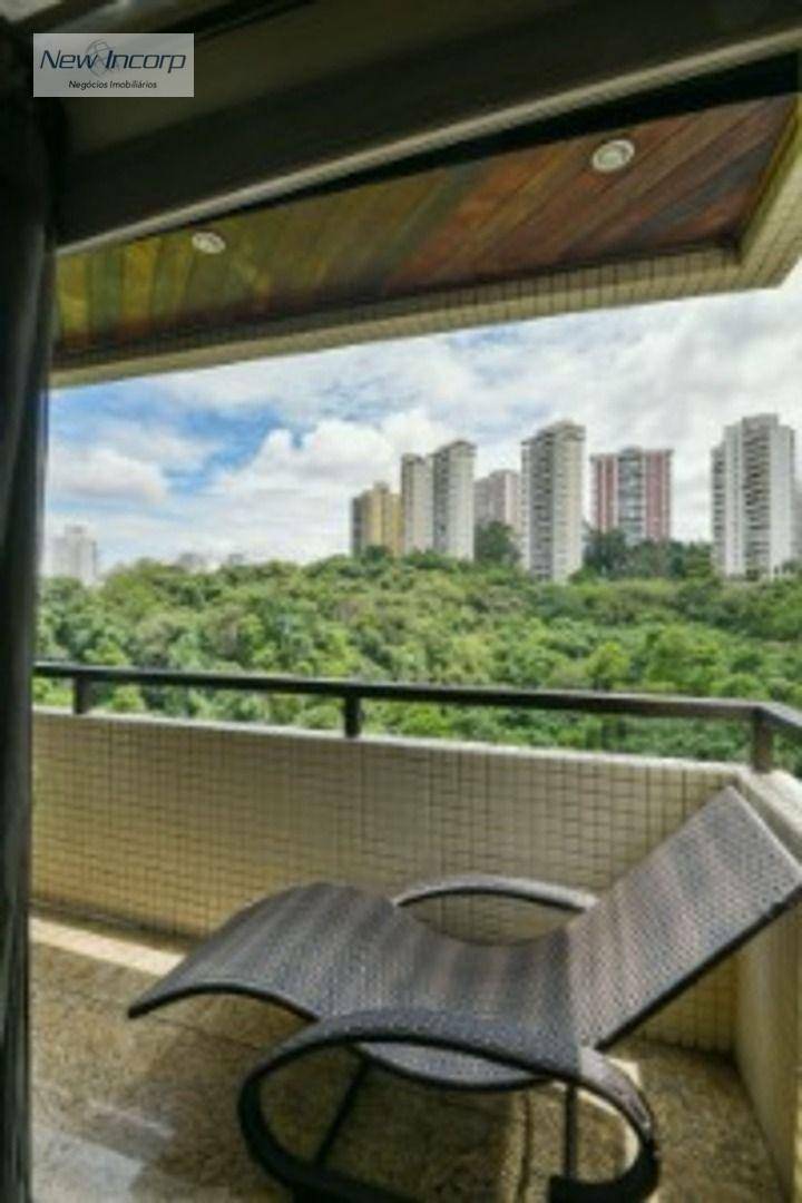 Apartamento à venda com 4 quartos, 240m² - Foto 12