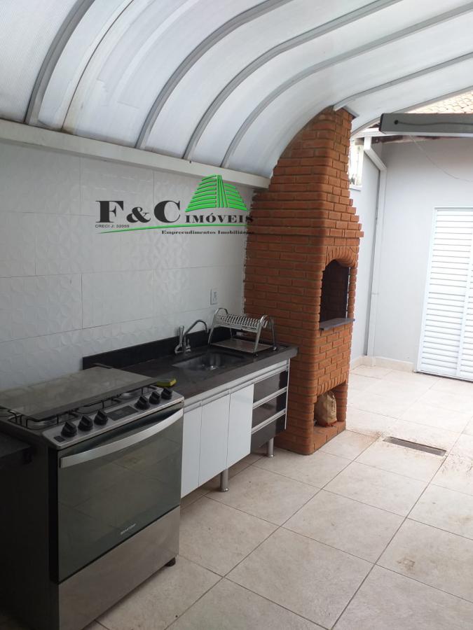 Casa à venda com 4 quartos, 300m² - Foto 15