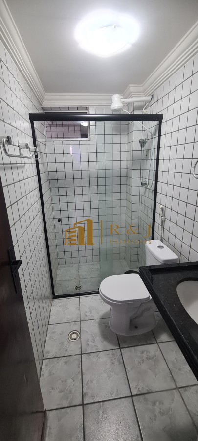 Apartamento para alugar com 3 quartos, 85m² - Foto 11