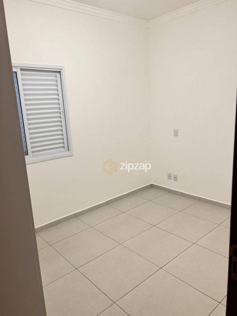 Casa de Condomínio para alugar com 3 quartos, 289m² - Foto 5