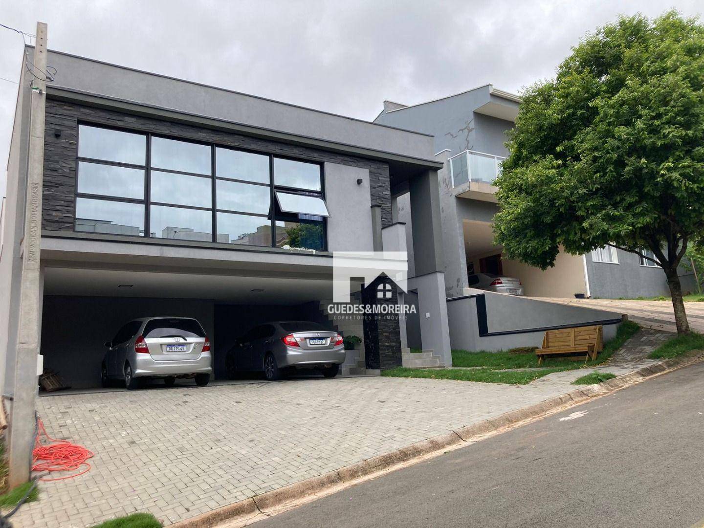 Casa de Condomínio à venda com 3 quartos, 253m² - Foto 1