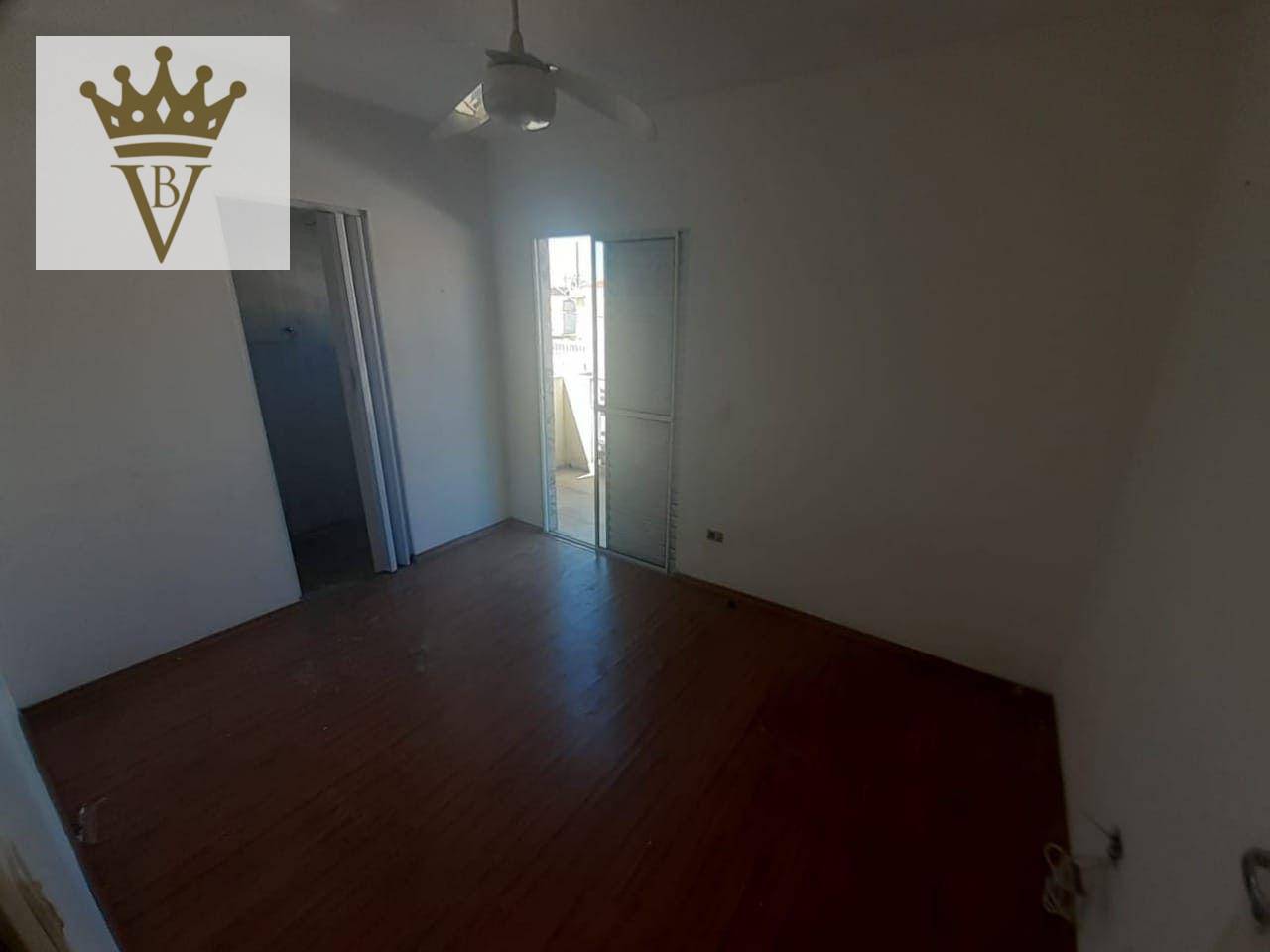 Casa à venda com 3 quartos, 200m² - Foto 8