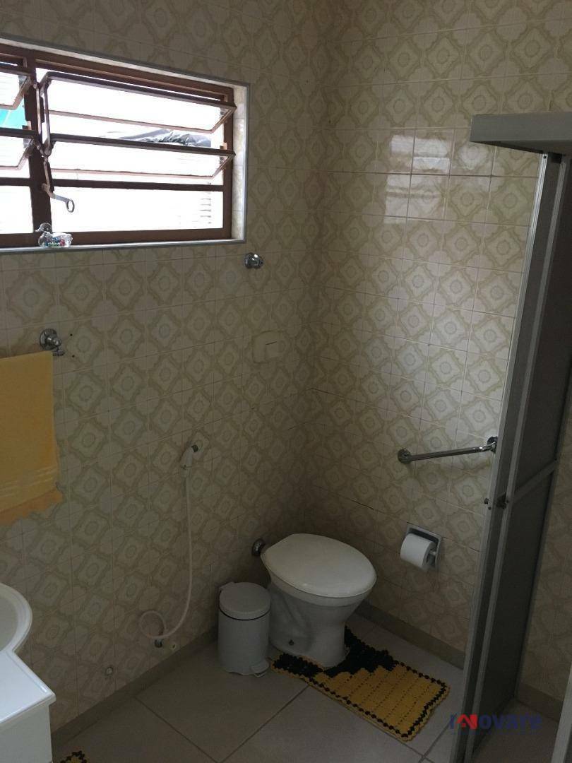 Casa à venda com 4 quartos, 160m² - Foto 28