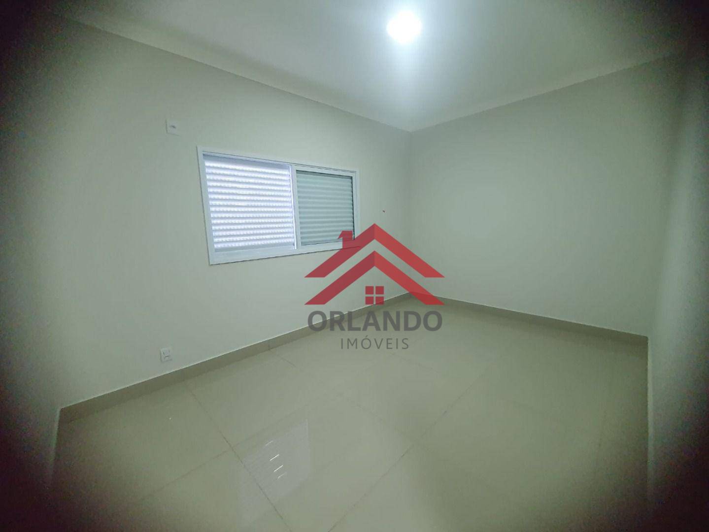 Casa à venda com 3 quartos, 165m² - Foto 4