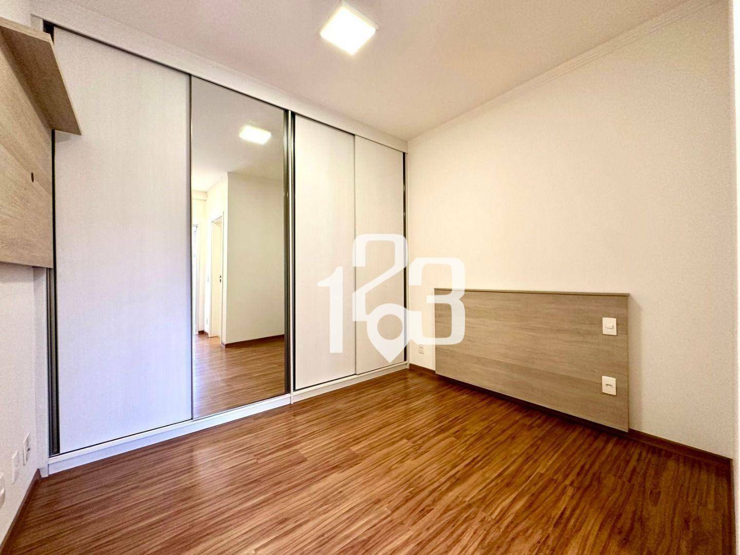 Apartamento para alugar com 1 quarto, 49m² - Foto 13