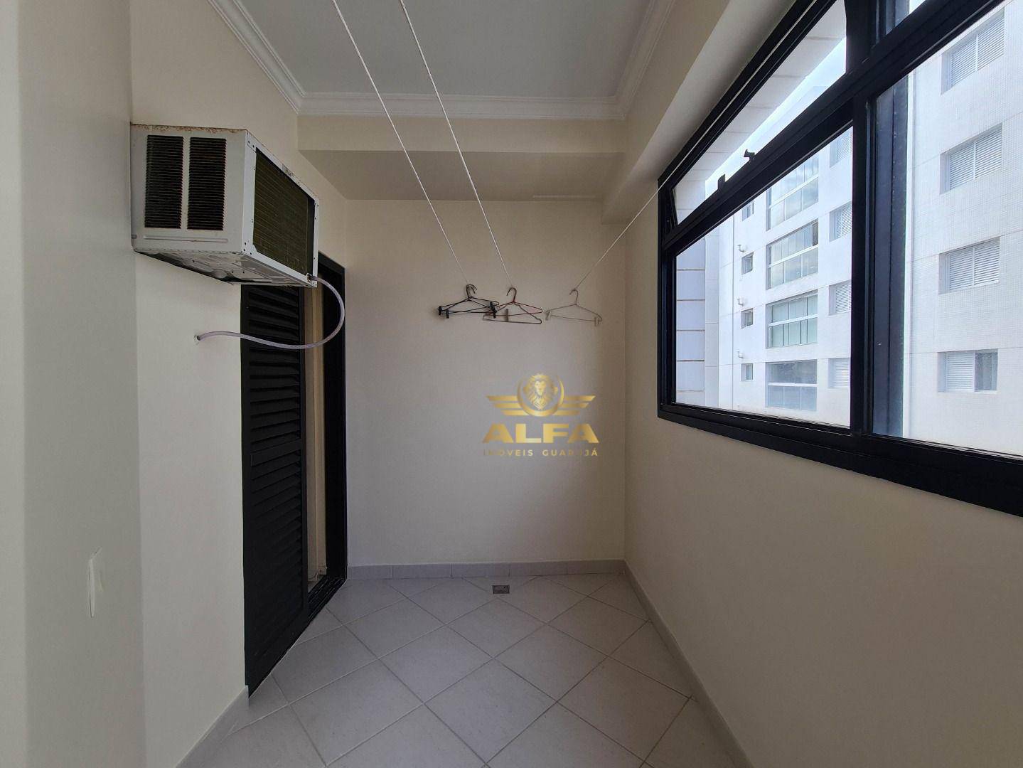 Apartamento à venda com 3 quartos, 225m² - Foto 29