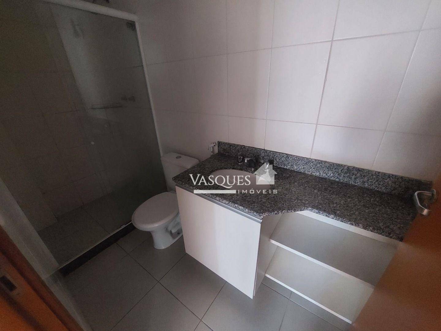 Apartamento para alugar com 1 quarto, 55m² - Foto 5