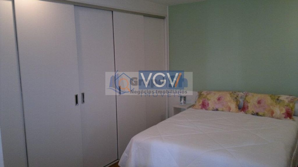 Apartamento à venda com 4 quartos, 140m² - Foto 9