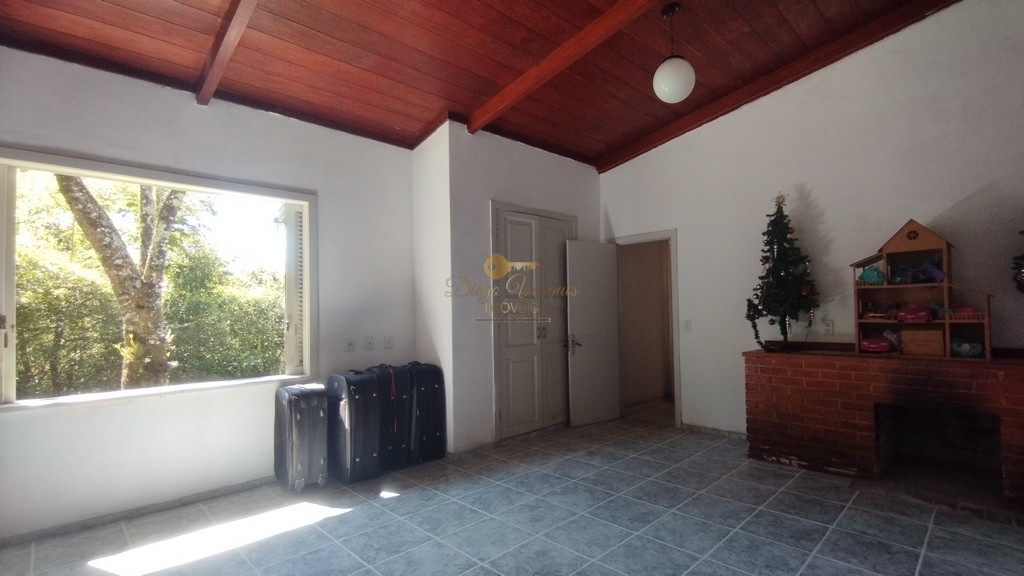 Casa à venda com 4 quartos, 1650m² - Foto 16
