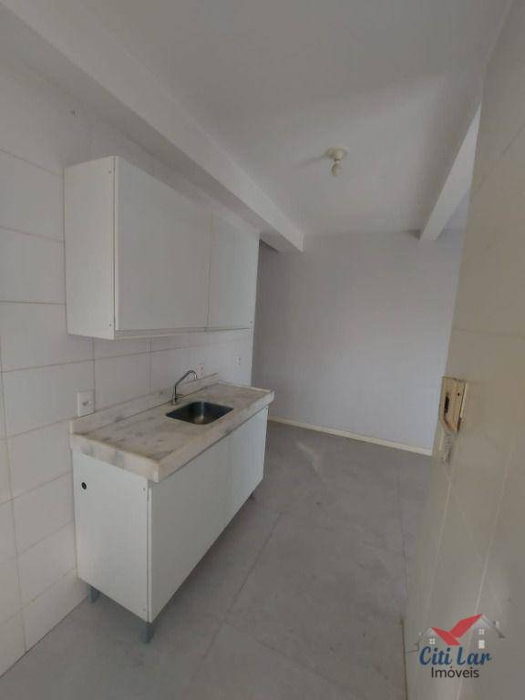 Apartamento à venda com 2 quartos, 43m² - Foto 8