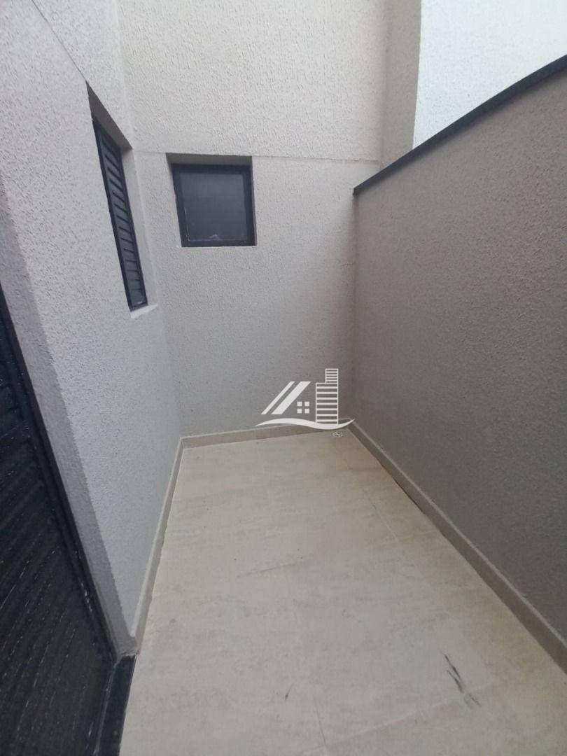 Apartamento à venda com 2 quartos, 46m² - Foto 2