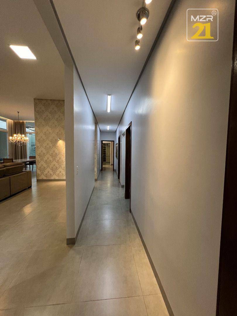 Casa de Condomínio para alugar com 3 quartos, 200m² - Foto 54